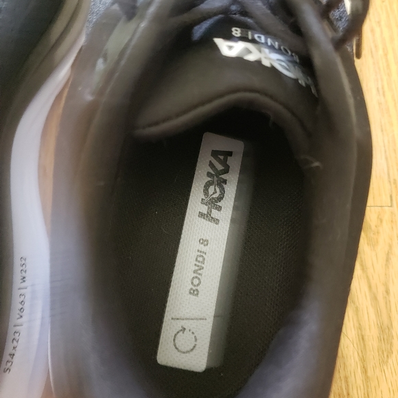 NEW!  Women | Hoka Bondi 8 - Picture 12 of 15